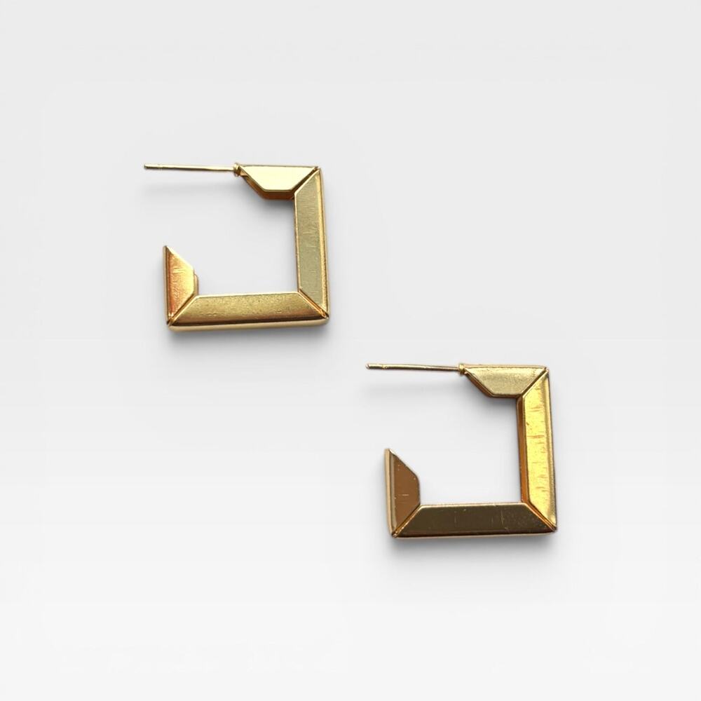 Gold Square Hoop Earrings
